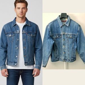 Vintage Nevada Men's Oversized Denim Jacket Size Medium Casual Street Wear Coat.